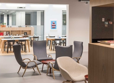 Virtual office space in Edinburgh, 1 Lochrin Square (EH3 9QA) - 0 | MatchOffice