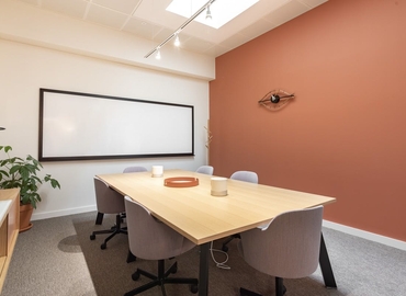 Meeting room in Leeds City Centre, 7 Park Row, 10 m² - MatchOffice.co.uk