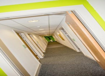 10 m² Business space place available to rent in Hampshire, Winnall Valley Road 1 (SO23 0LD) - 1 | MatchOffice