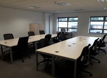 10 m² Business space in Dorset, Aviation Business Park Enterprise Close Christchurch Dorset (BH23 6NX) - 0 | MatchOffice.com