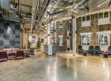  Business center  in The City of London, Pancras Square 7, 10 m² - MatchOffice.co.uk