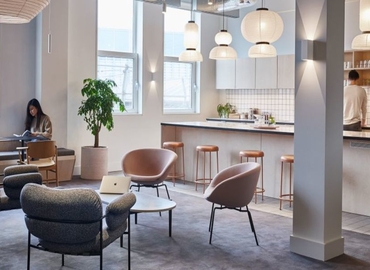 10 m² Business center in Central London, Cab Road (SE1 8SR) - 1 | MatchOffice.com