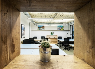 Business center 6-8 Bonhill Street EC2A 4BX The City of London