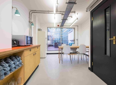 10 m² Business space in The City of London, Clothier Street (E1 7AX) - 2 | MatchOffice.com