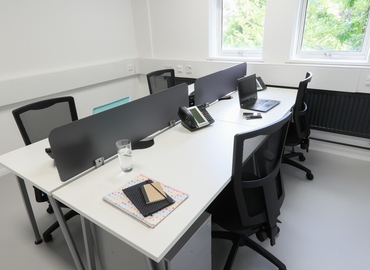 Business center 470 Bath Road BS4 3AP Bristol