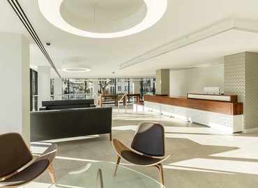 Business centre  in Southampton, 1-4 Cumberland Place, 150 m² - MatchOffice.co.uk
