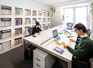 Virtual office space in Central London, 57 Rathbone Place (W1T 1JU) - 1 | MatchOffice