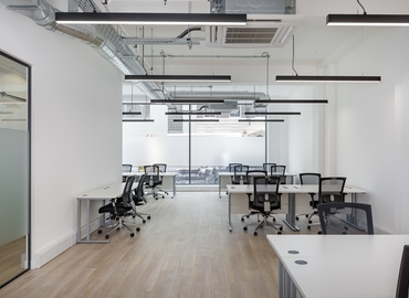 Business Centre in The City of London, 66-67 Newman St, 120 m² - MatchOffice.co.uk