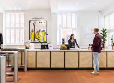 Business center Soho Square 21 W1D 3QP Central London