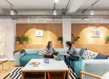 Business center Soho Square 21 W1D 3QP Central London