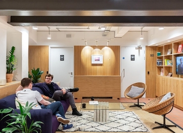 Business center Soho Square 21 W1D 3QP Central London