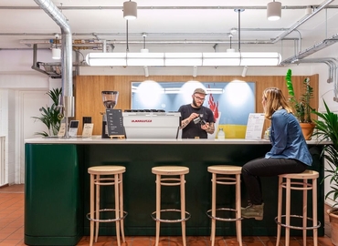 Business center Soho Square 21 W1D 3QP Central London