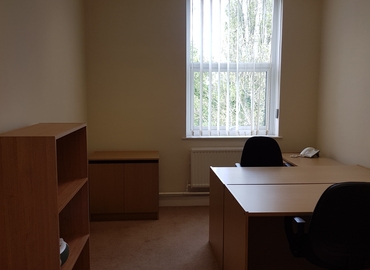 44 m² Shared workspace  in High Wycombe, Wellington Road (HP12 3PR) - 5 | MatchOffice.com
