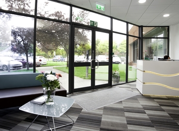 10 m² Business park in Hampshire, Harvest Crescent (GU51 2UZ) - 2 | MatchOffice.com