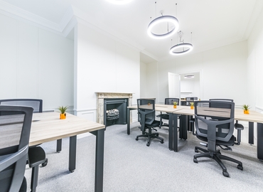  Business center  in The City of London, 14-17 Red Lion Square, 165 m² - MatchOffice.co.uk