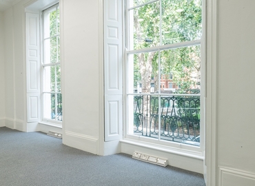  Business center  in The City of London, 14-17 Red Lion Square, 165 m² - MatchOffice.co.uk