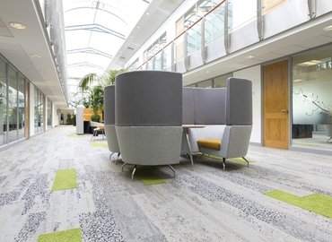 25 m² Conference center in Leeds City Centre, 5 Carrwood Park (LS15 4LG) - 7 | MatchOffice