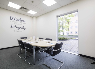 Meeting room for rent in Essex, Hawkins Road, 50 m² - MatchOffice.co.uk