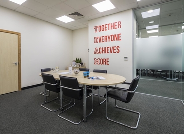 50 m² Meeting room in Essex, Hawkins Road (CO2 8JX) - 8 | MatchOffice