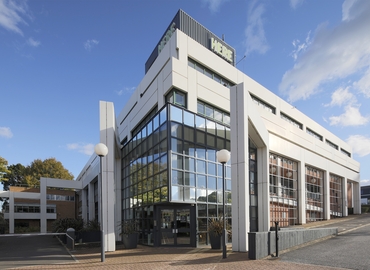 Business center 470 Bath Road BS4 3AP Bristol