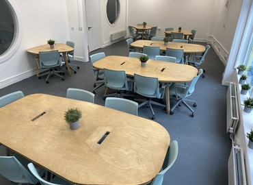  Meeting room hire in South London, 17A Electric Lane, 20 m² - MatchOffice.co.uk