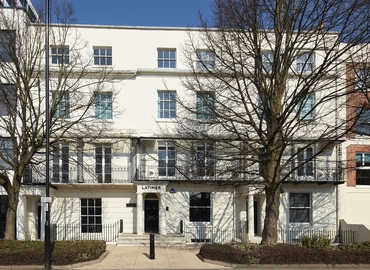 Business center 5-7 Cumberland Place SO15 2BH Southampton