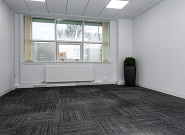 Business centre  in Lancashire, Premier Way, 388 m² - MatchOffice.co.uk