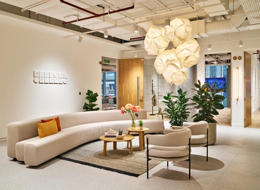  Meeting room for rent in The City of London, 110 Southwark Street, 97 m² - MatchOffice.co.uk