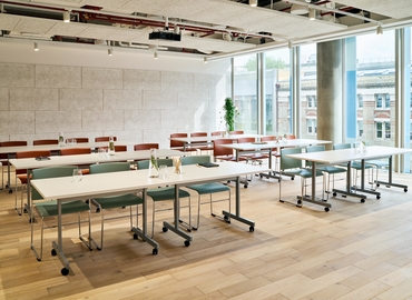97 m² Conference hall in The City of London, 110 Southwark Street (SE1 0SU) - 2 | MatchOffice.com