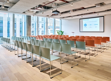 97 m² Meeting room in The City of London, 110 Southwark Street (SE1 0SU) - 3 | MatchOffice