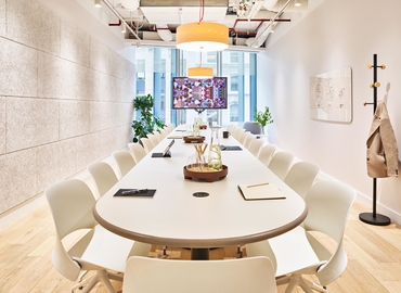 97 m² Conference center in The City of London, 110 Southwark Street (SE1 0SU) - 11 | MatchOffice.com