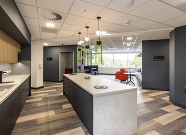 Business center 600 Lakeside Drive WA1 1RW Cheshire