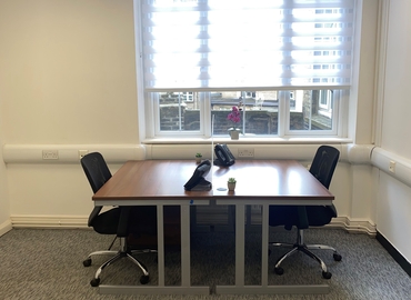 Business center 58-60 Kensington Church, Kensington W8 4DB The City of London