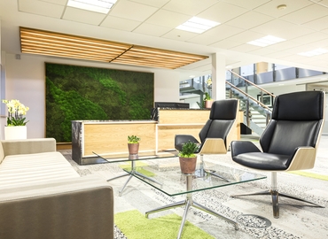 100 m² Shared office  in Leeds City Centre, Carrwood Park (LS15 4LG) - 2 | MatchOffice