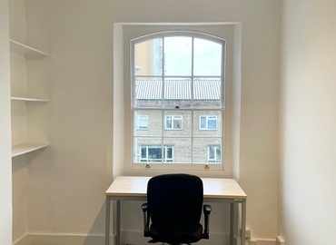 Business centre  in The City of London, 440 King’s Road, 300 m² - MatchOffice.co.uk
