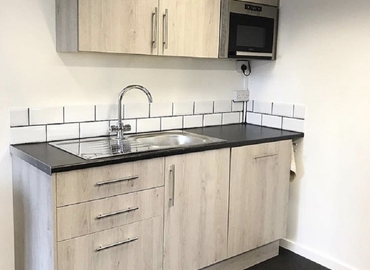 300 m² Business center in Surrey, No.8 Grosvenor House (KT11 3DY) - 6 | MatchOffice.com