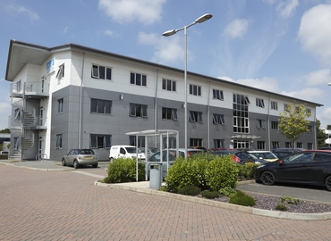 Business centre  in Oxford, Oxford Business Park, 2626 m² - MatchOffice.co.uk