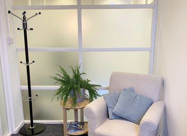  Meeting room hire in Surrey, No.8 Grosvenor House, 40 m² - MatchOffice.co.uk