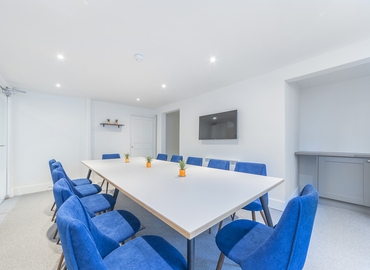 50 m² Conference room in City of London, 14-17 Red Lion Square (WC1R 4QH) - 2 | MatchOffice.com