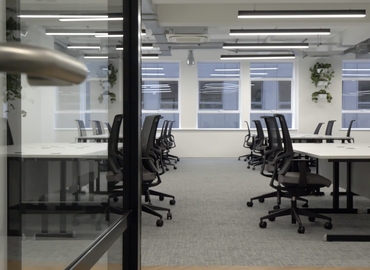 Business centre  in Bristol, Wine Street, 12 m² - MatchOffice.co.uk
