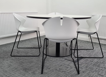 Business center Cowbridge Road East 20 CF11 9AD Cardiff