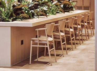 10 m² Convention center in City of London, Red Lion Square 12 (WC1R 4HQ) - 0 | MatchOffice.com