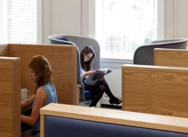  Meeting room hire in The City of London, Stratford Place 7-8, 10 m² - MatchOffice.co.uk