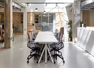 10 m² Meeting room in City of London, Great Portland Street (W1W 5PL) - 5 | MatchOffice.com