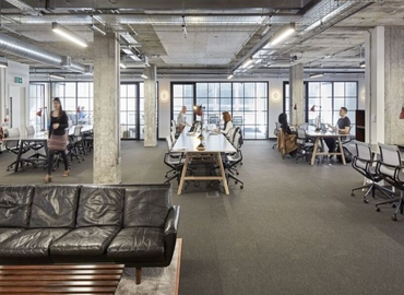 10 m² Coworking space  in City of London, Riding House Street 2 (W1W 7FA) - 0 | MatchOffice.com