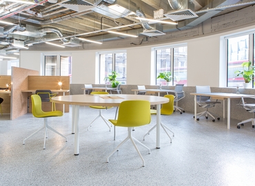  Work space in The City of London, Islington High Street, 12 m² - MatchOffice.co.uk