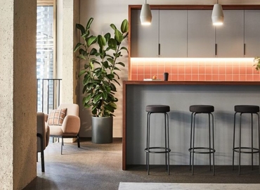  Work space in The City of London, Pentonville Road, 10 m² - MatchOffice.co.uk