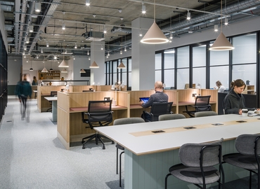  Business center  in Central London, Cab Road, 10 m² - MatchOffice.co.uk