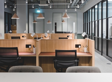  Business center  in Central London, Cab Road, 10 m² - MatchOffice.co.uk