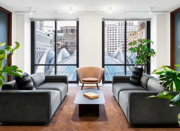 Business centre  in East London, One Canada Square Canary Wharf, 10 m² - MatchOffice.co.uk